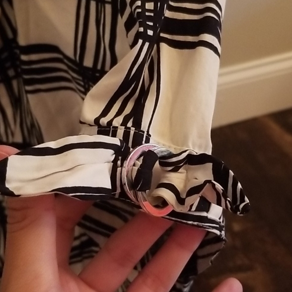 Express Button up - Picture 3 of 3